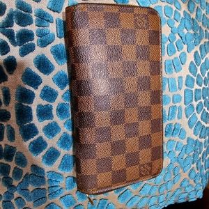 Authentic Louis Vuitton Damier Ebene Zippy Wallet #1